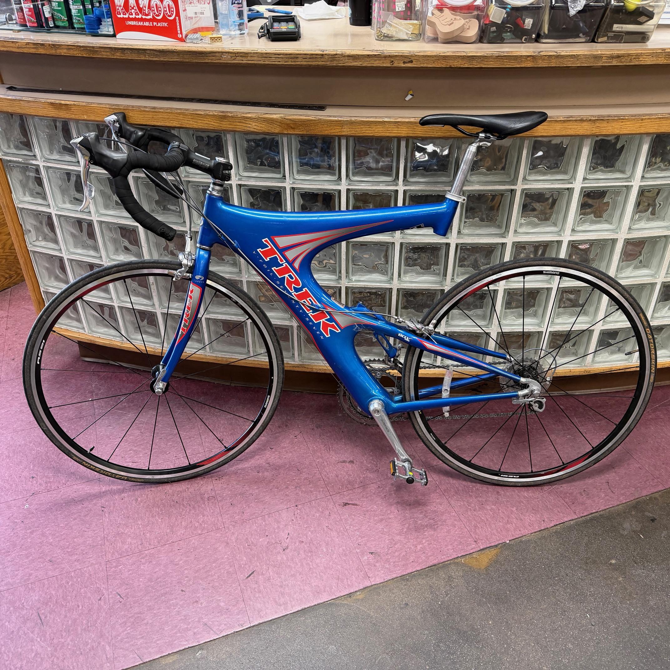 Used Trek Y Foil 77 Carbon Fiber Aero Road Bike