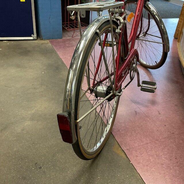 Used Schwinn Breeze Cruiser Bike - Red - Image 4