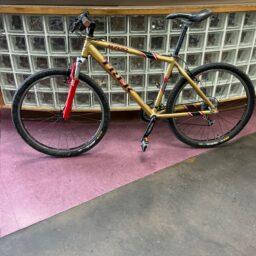 Used Trek 6700 Mountain Bike